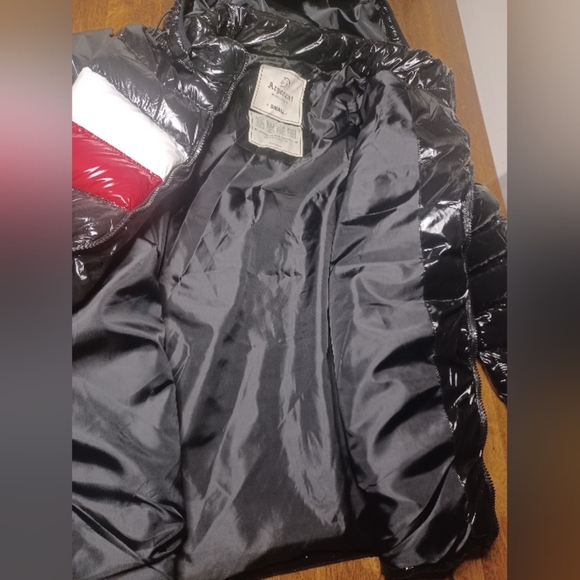 Men's Black Puffer Jacket with Red and White Stripes - Picture 11 of 12